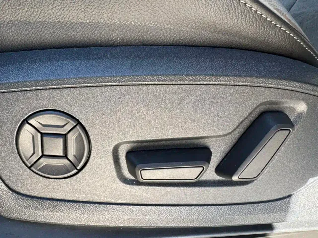 Audi Q3 — Фото автомобиля 17