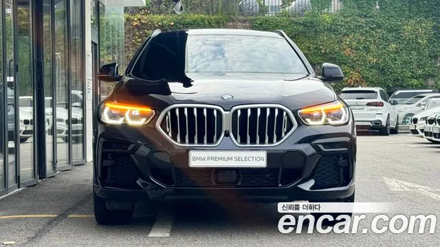 BMW X6 xDrive40i M Sport — Фото автомобиля 3