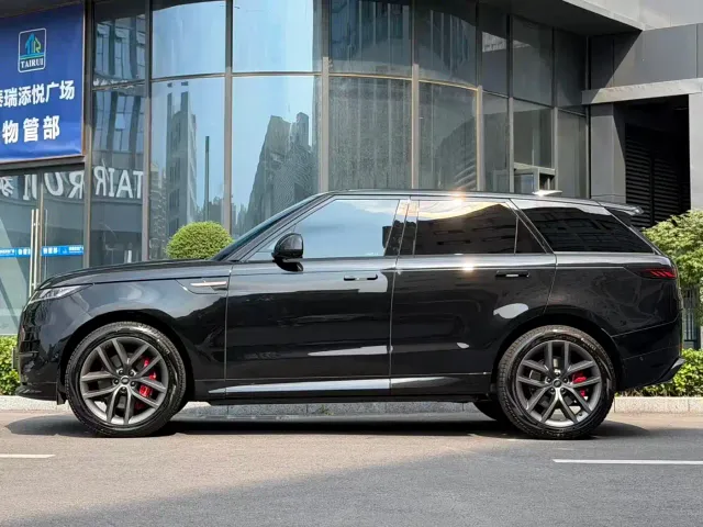 Land Rover Range Rover Sport — Фото автомобиля 5