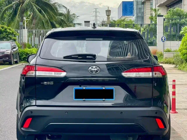 Toyota Corolla Cross — Фото автомобиля 8