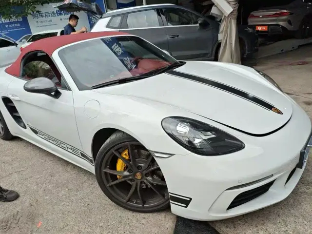 Porsche 718 — Фото автомобиля 2