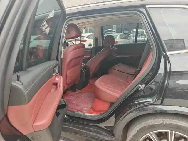 BMW X5 — Фото автомобиля 8