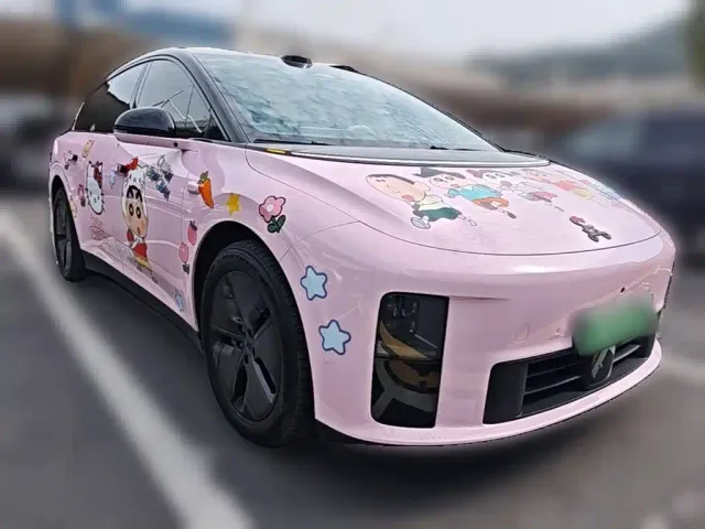 Li Auto i6 — Фото автомобиля 5