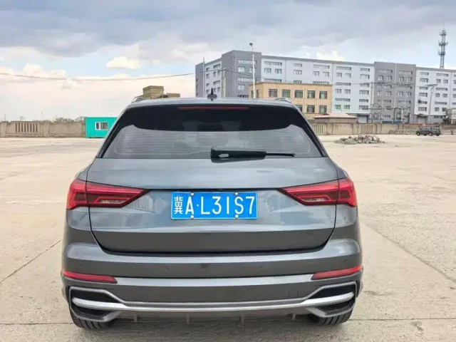 Audi Q3 — Фото автомобиля 4