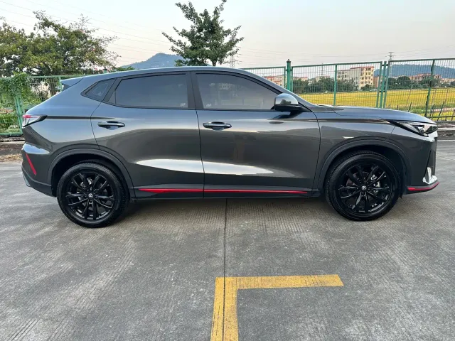 Changan X5 Plus — Фото автомобиля 4