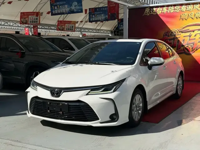 Фотография автомобиля — Toyota Corolla