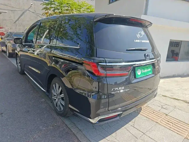 Honda Odyssey — Фото автомобиля 4