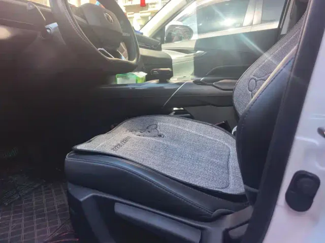 Changan Eado — Фото автомобиля 9