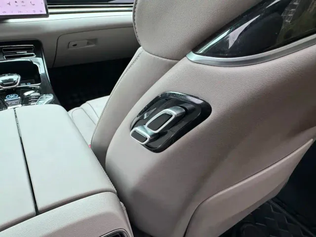 BYD Han 2025 DM-i Smart Drive Edition 125KM Elite — Фото автомобиля 25