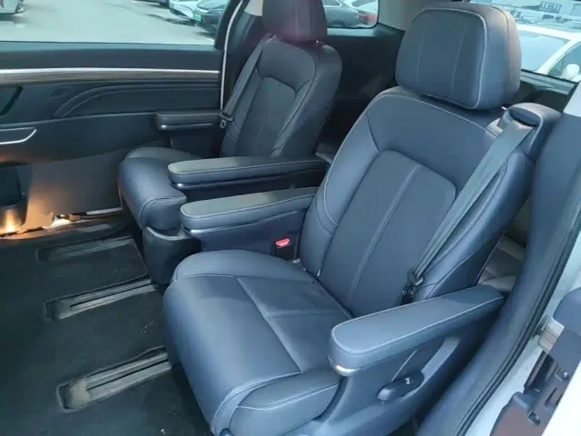 GAC Trumpchi M8 — Фото автомобиля 16