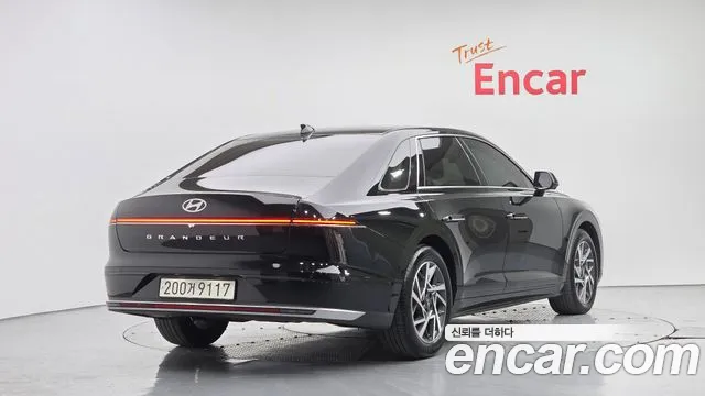 Hyundai Grandeur GN7 — Фото автомобиля 2
