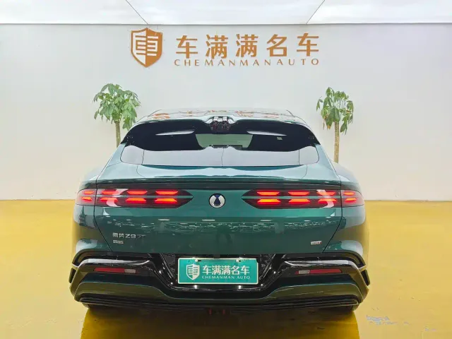Denza Z9GT — Фото автомобиля 12