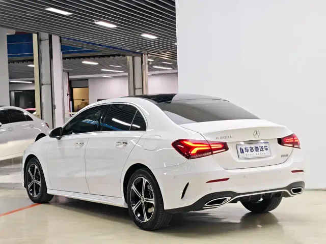 Mercedes-Benz A-Class — Фото автомобиля 5