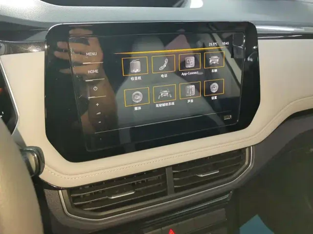 Volkswagen Tharu — Фото автомобиля 13