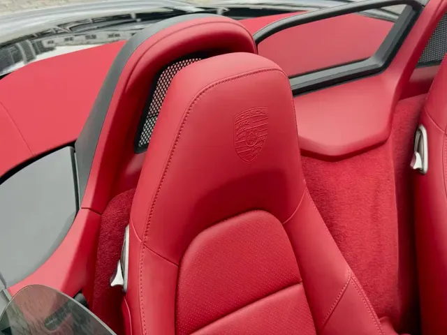 Porsche 718 — Фото автомобиля 12