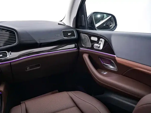 Mercedes-Benz GLE-Class — Фото автомобиля 25