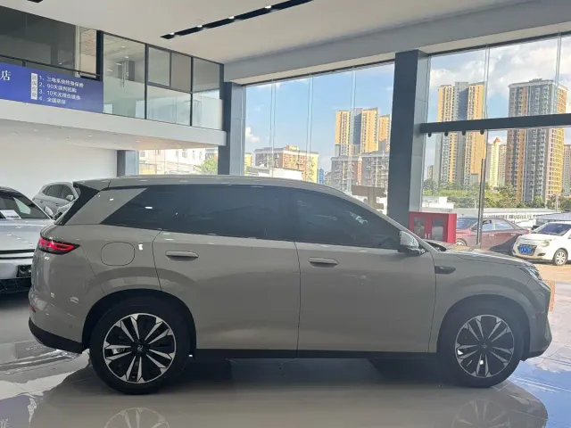 BYD Yuan PLUS — Фото автомобиля 7