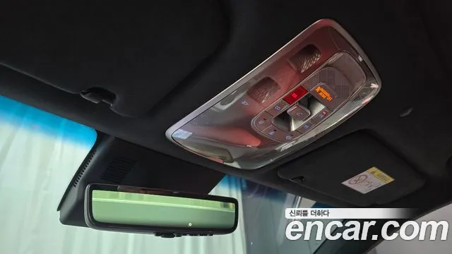 Genesis GV70 2.5T Бензин AWD — Фото автомобиля 27