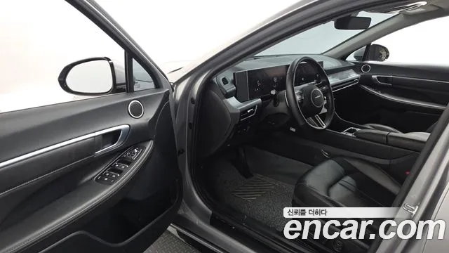 Hyundai Sonata — Фото автомобиля 15