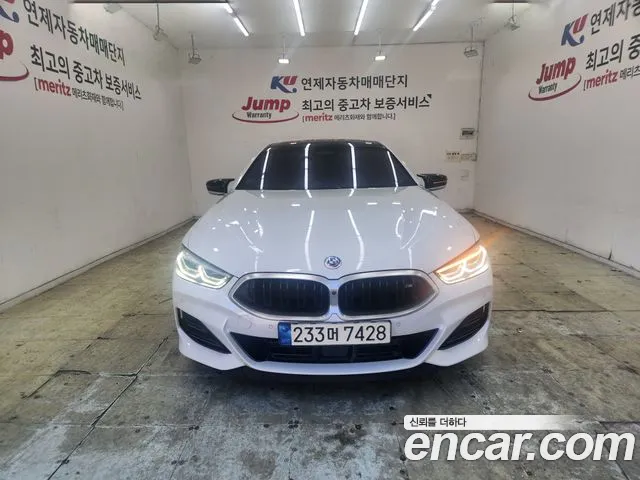 BMW 8 Series G15 — Фото автомобиля 4
