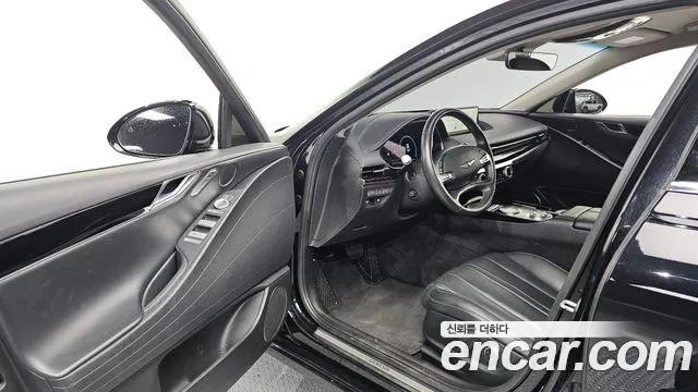 Genesis G80 RG3 — Фото автомобиля 15