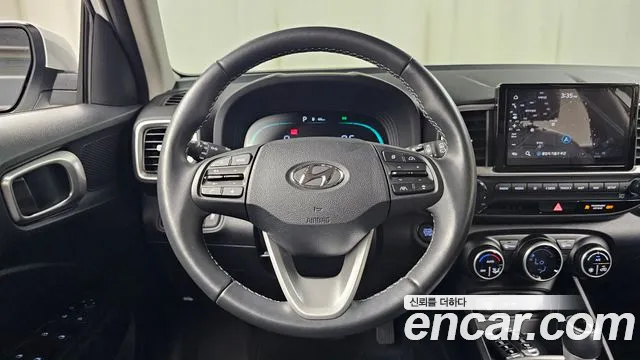 Hyundai Venue — Фото автомобиля 20