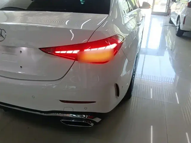 Mercedes-Benz C-Class — Фото автомобиля 7