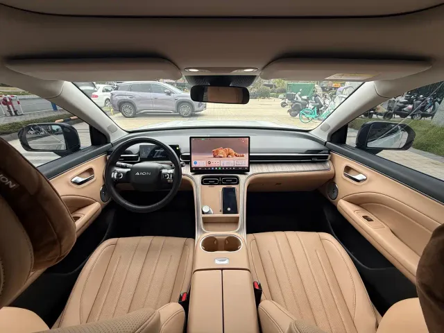 GAC Aion i60 — Фото автомобиля 6