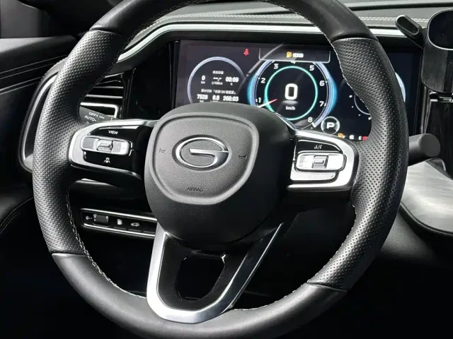 GAC Trumpchi GS8 — Фото автомобиля 22
