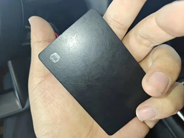 Xiaomi SU7 — Фото автомобиля 8