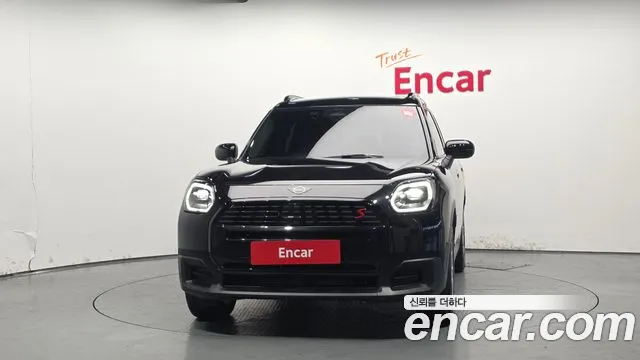 Mini Countryman — Фото автомобиля 3