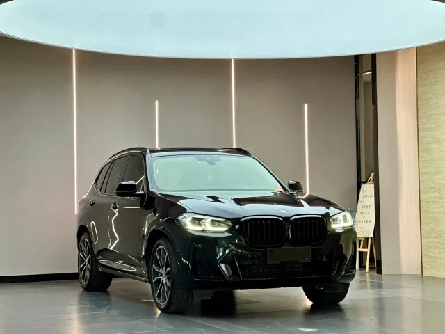 BMW X3 — Фото автомобиля 3