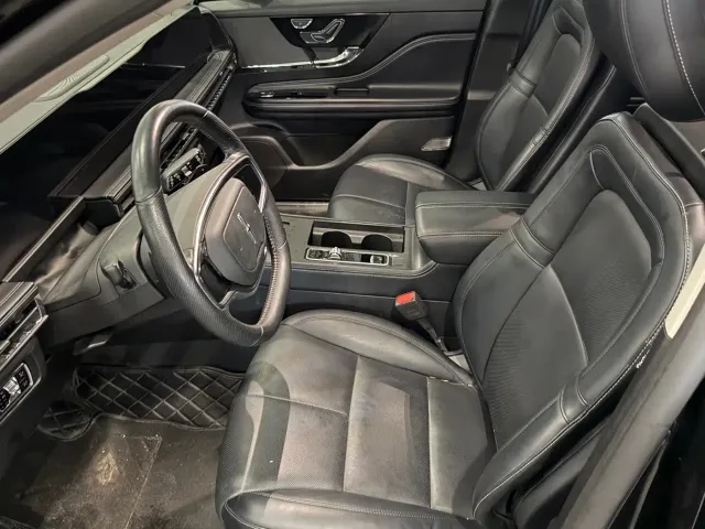 Lincoln Corsair — Фото автомобиля 7