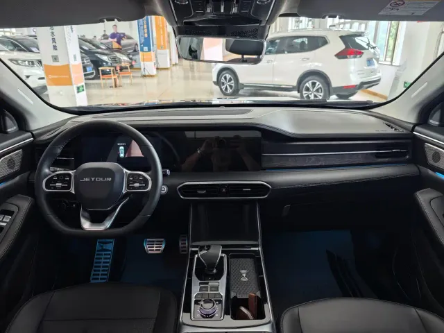 Jetour X90 — Фото автомобиля 9