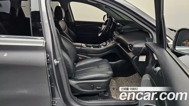 Hyundai Santafe — Фото автомобиля 18