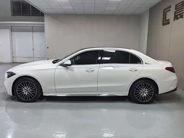 Mercedes-Benz C-Class — Фото автомобиля 7