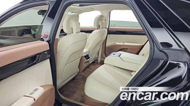Hyundai Grandeur GN7 — Фото автомобиля 17