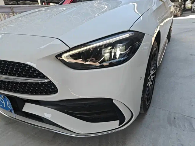 Mercedes-Benz C-Class — Фото автомобиля 23