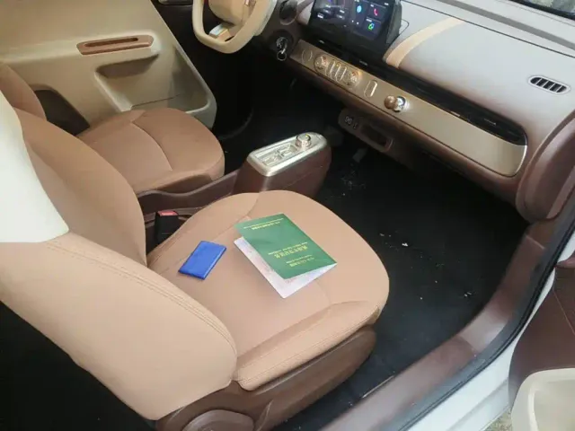Changan Lumin — Фото автомобиля 13