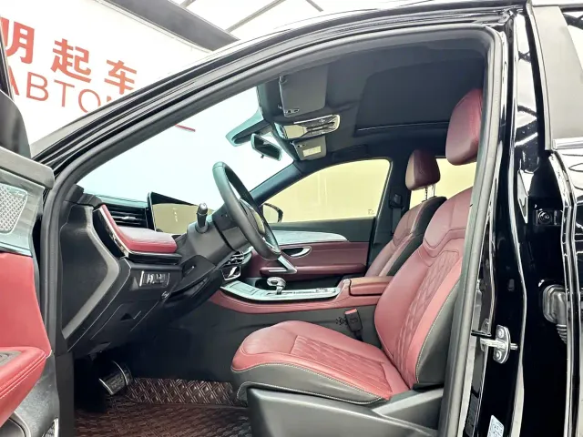 Jetour X70 Plus — Фото автомобиля 4