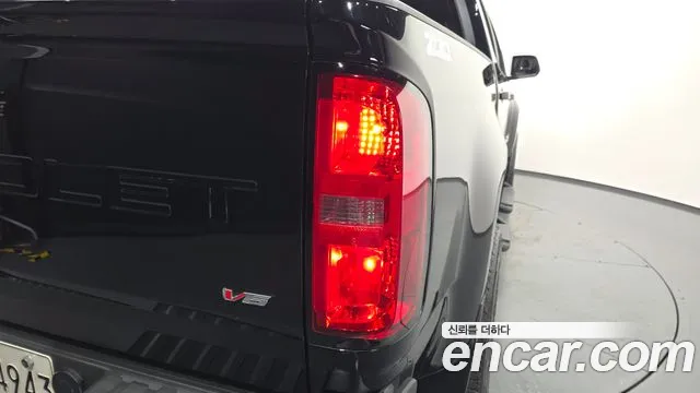 Chevrolet Colorado — Фото автомобиля 23