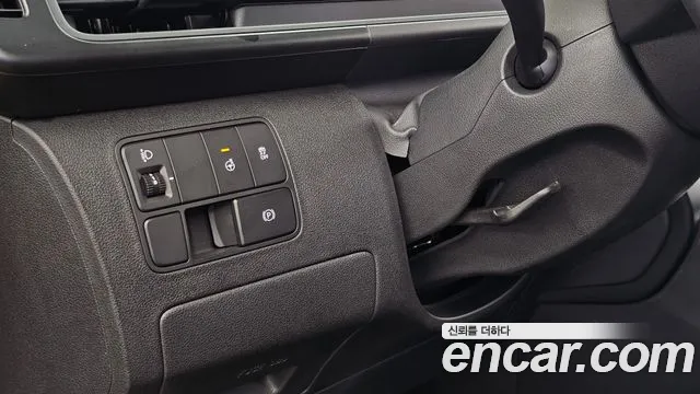 Hyundai Staria — Фото автомобиля 30