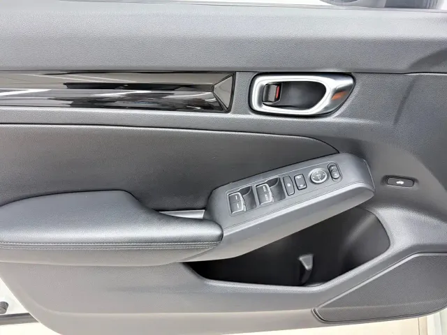 Honda Civic — Фото автомобиля 7