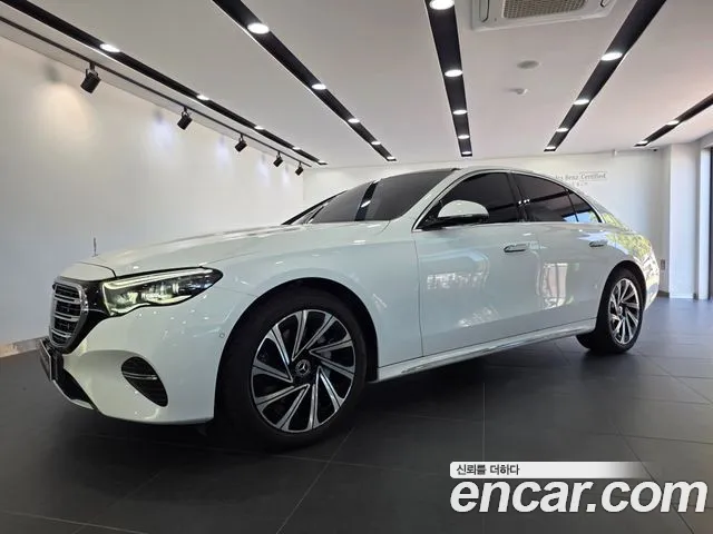 Фотография автомобиля — Mercedes-Benz E-Class W214