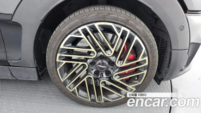 Mini Clubman — Фото автомобиля 17