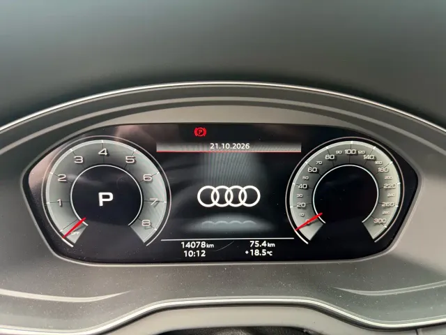 Audi Q5L — Фото автомобиля 2