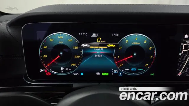 Mercedes-Benz CLS-Class — Фото автомобиля 8