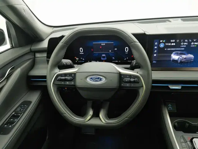 Ford Edge — Фото автомобиля 11