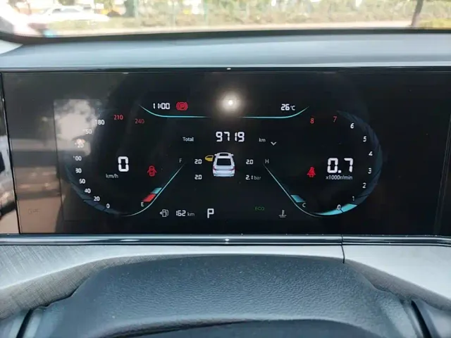 Changan Eado — Фото автомобиля 11