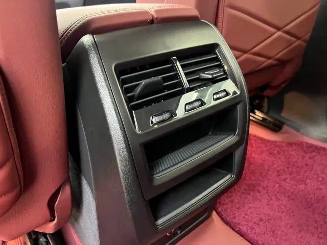 BMW X5 — Фото автомобиля 11